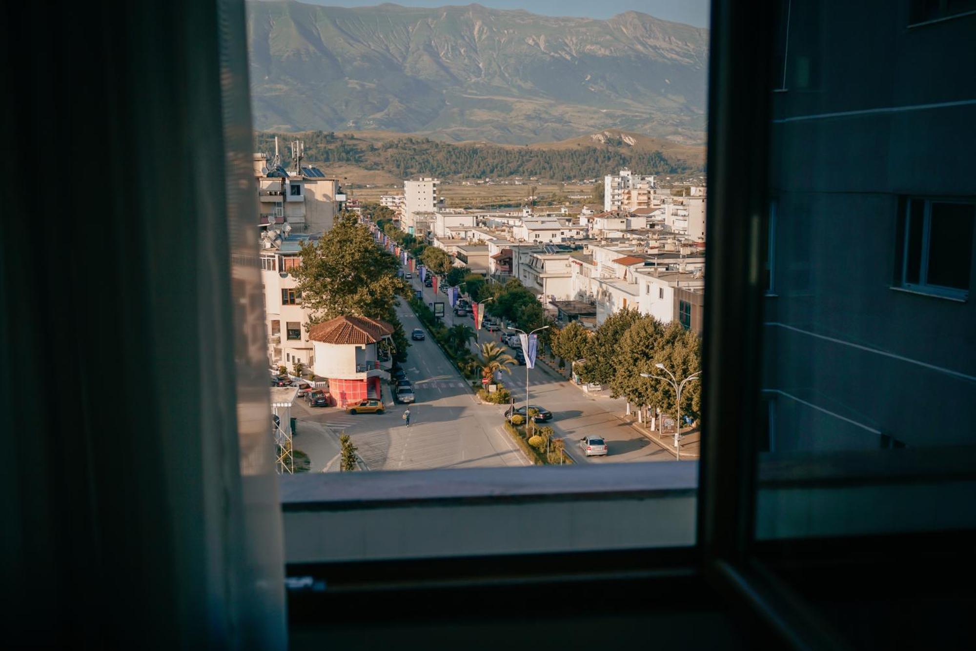 Center Hotel Gjirokastër Exteriér fotografie