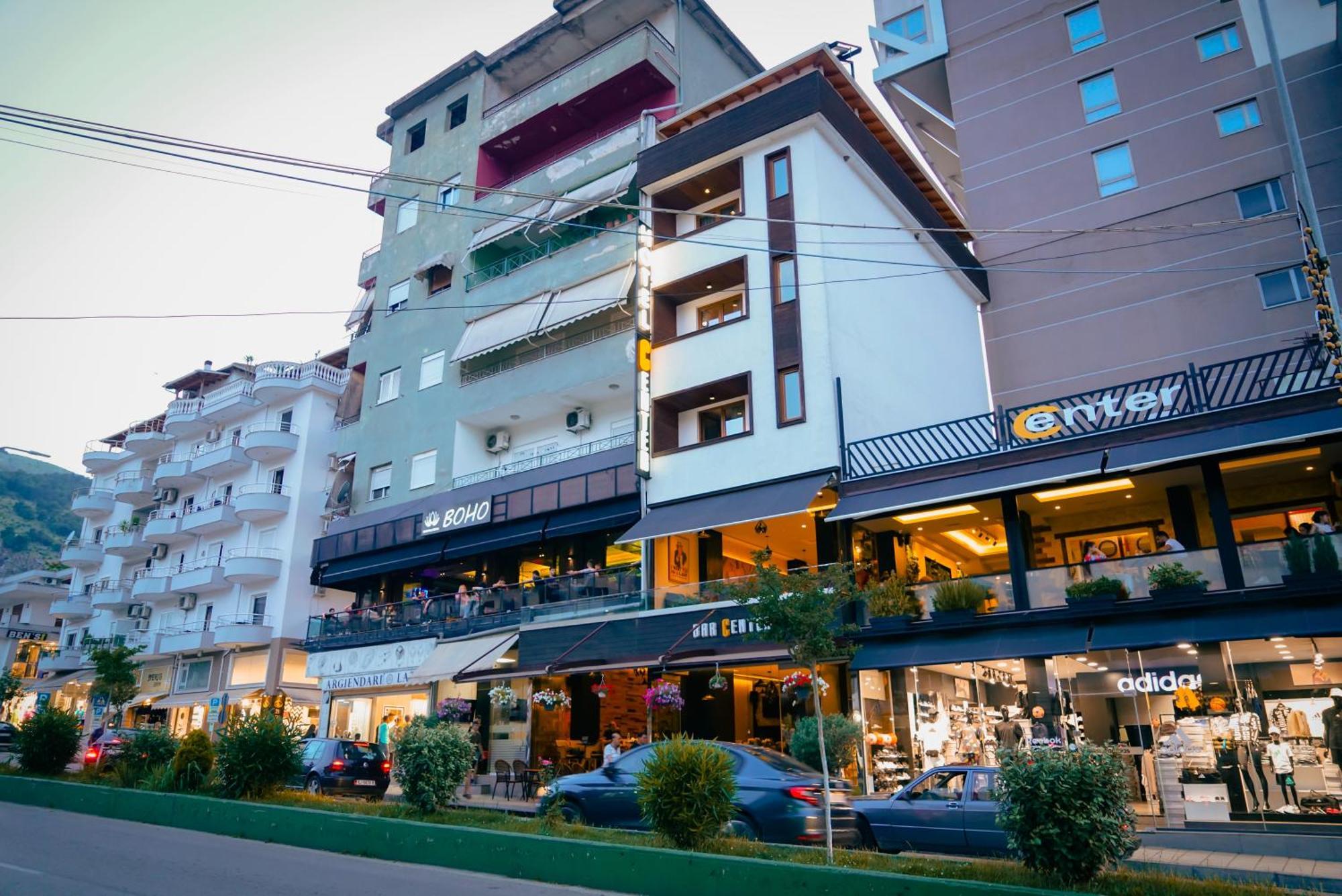 Center Hotel Gjirokastër Exteriér fotografie